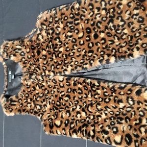 Leopard vest